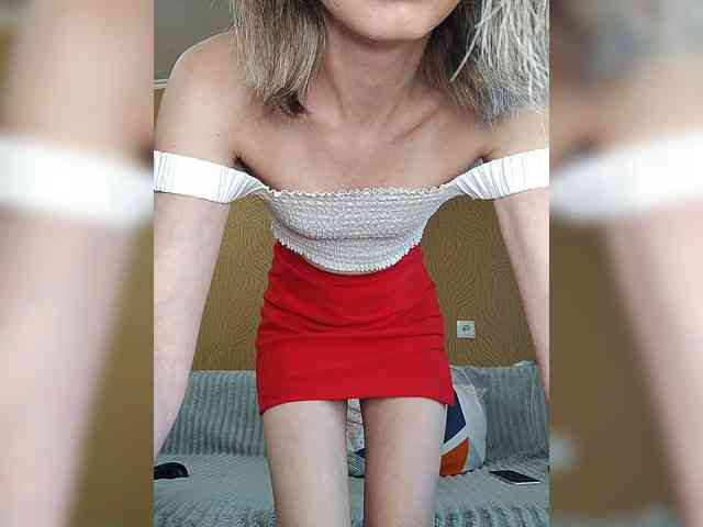 -Christina- webcam