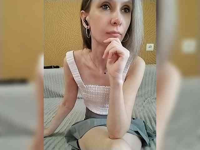 -Christina- webcam
