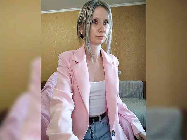 -Christina- webcam