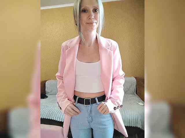 -Christina- webcam