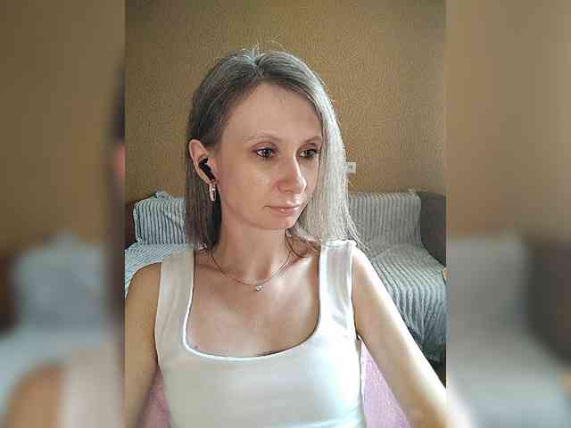 -Christina- webcam