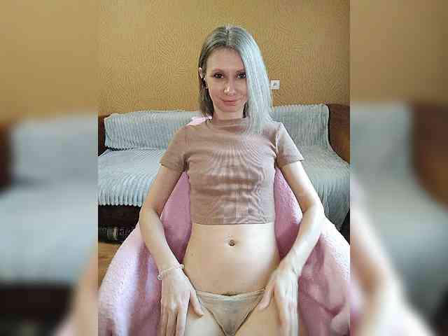 -Christina- webcam