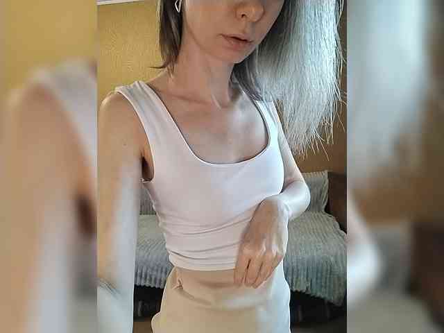 -Christina- webcam