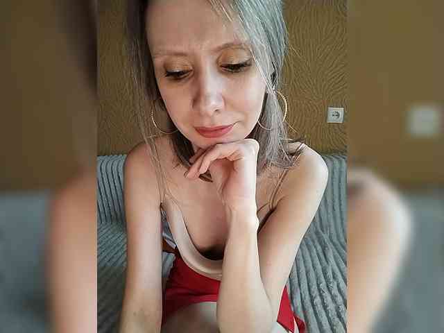 -Christina- webcam