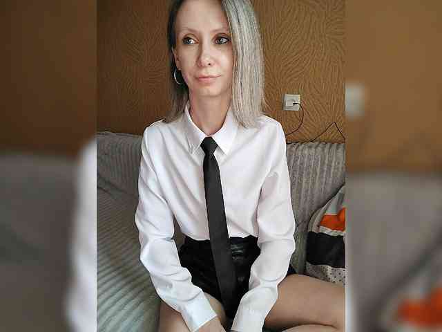 -Christina- webcam
