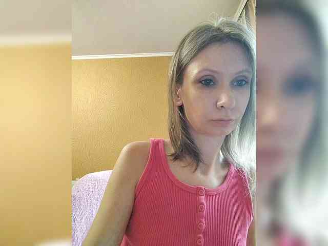 -Christina- webcam