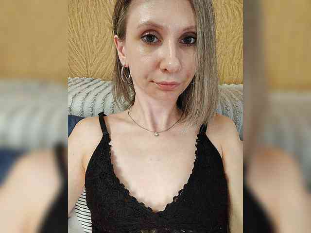 -Christina- webcam