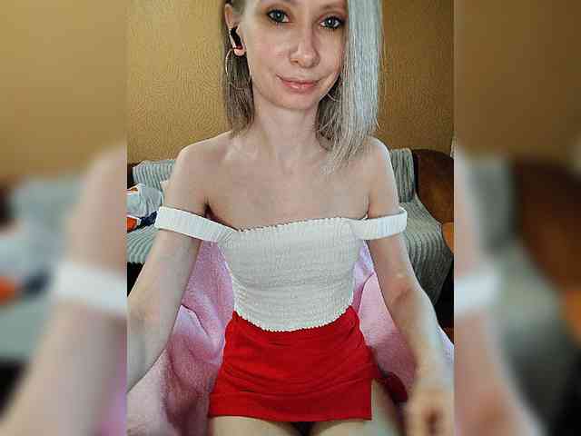 -Christina- webcam