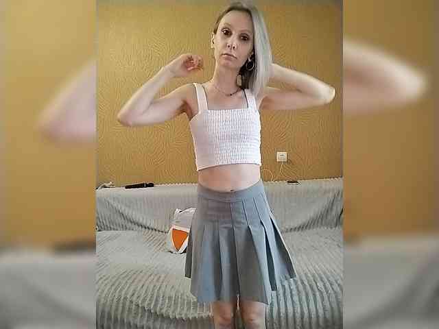 -Christina- webcam