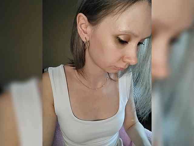 -Christina- webcam