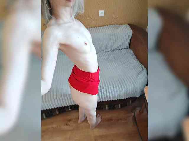 -Christina- webcam