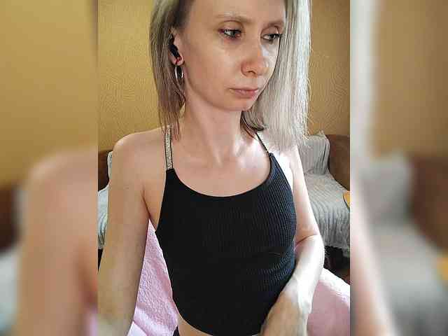 -Christina- webcam