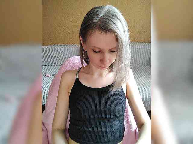 -Christina- webcam