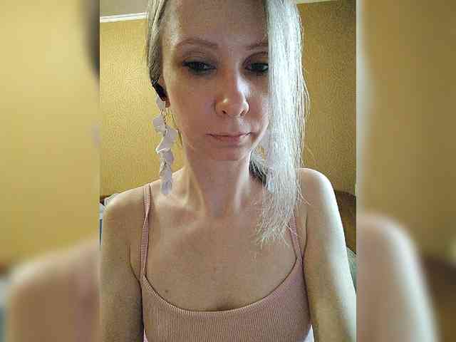 -Christina- webcam