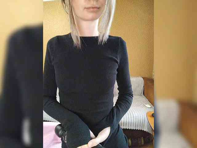 -Christina- webcam