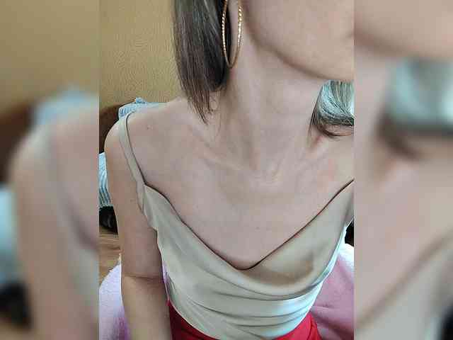 -Christina- webcam