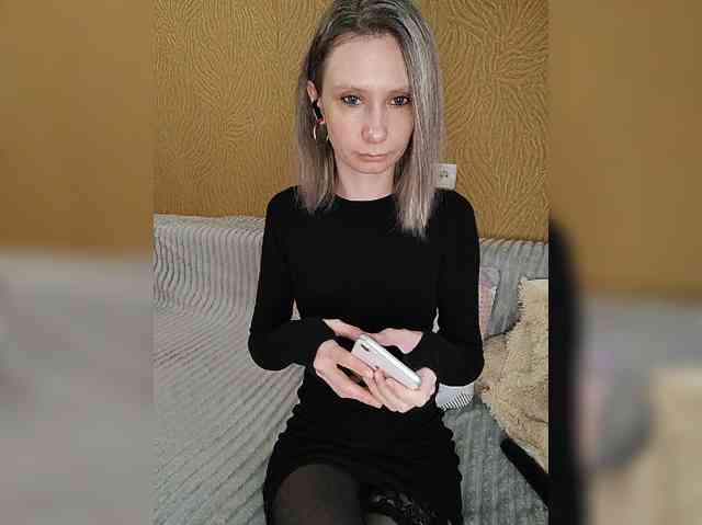 -Christina- webcam