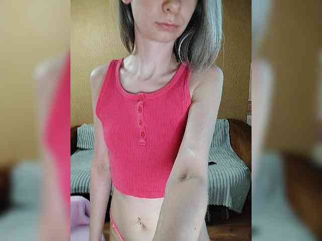 -Christina- webcam