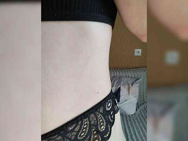 -Christina- webcam