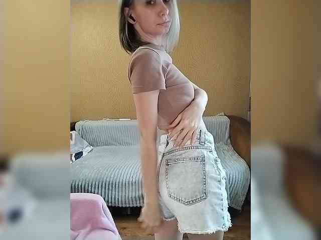 -Christina- webcam