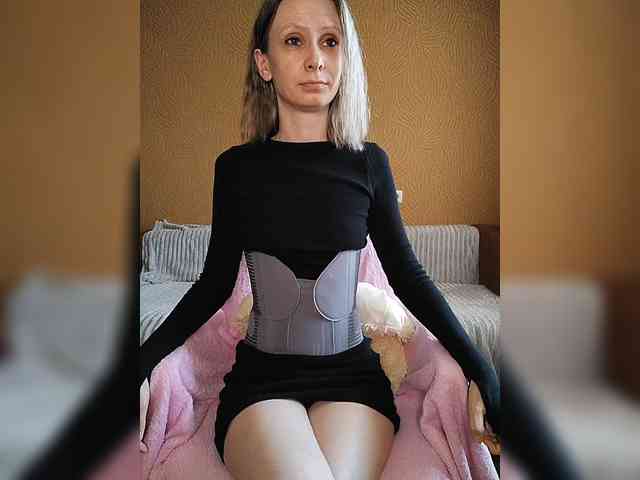 -Christina- webcam