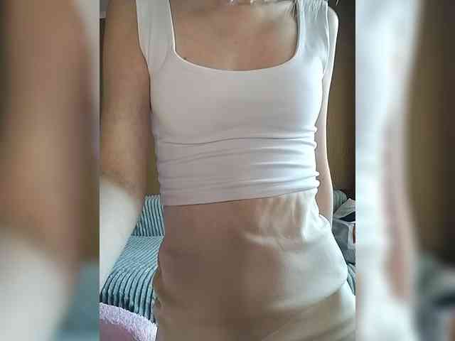 -Christina- webcam