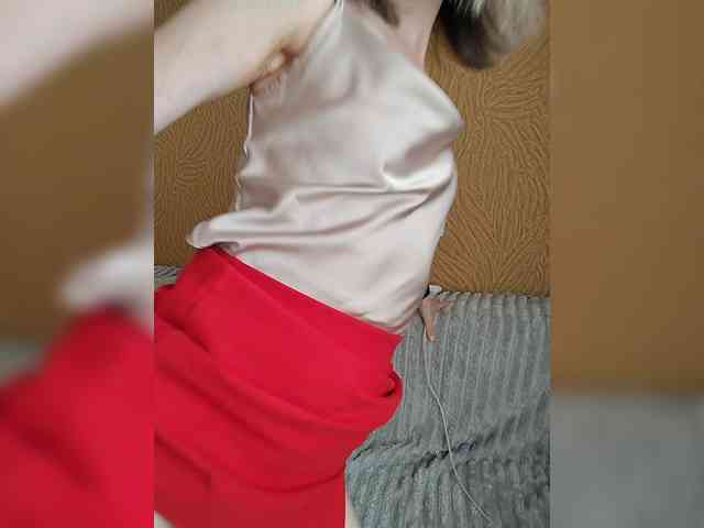 -christina-'s cam show statistics and live stream
