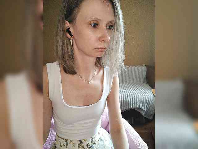 -Christina- webcam