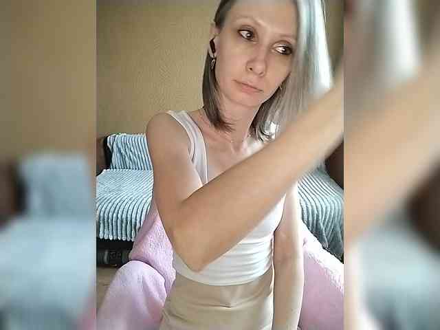 -Christina- webcam