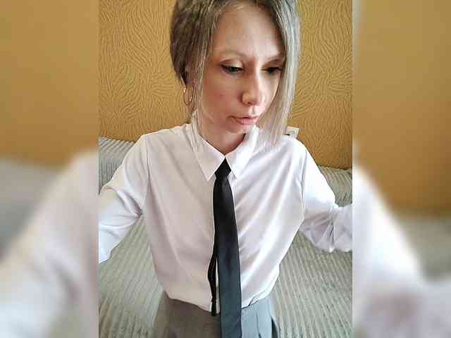-Christina- webcam