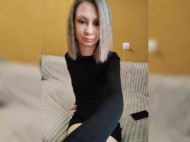 -Christina- webcam