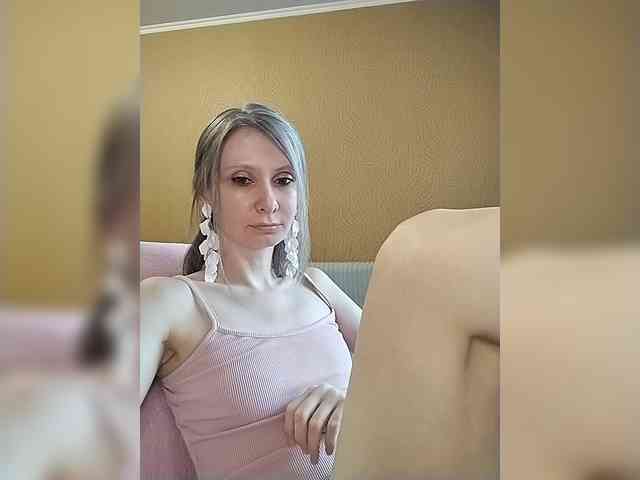 -Christina- webcam