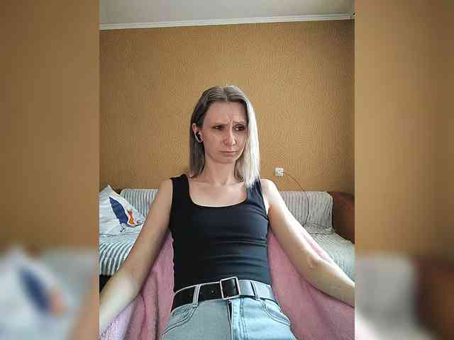 -Christina- webcam