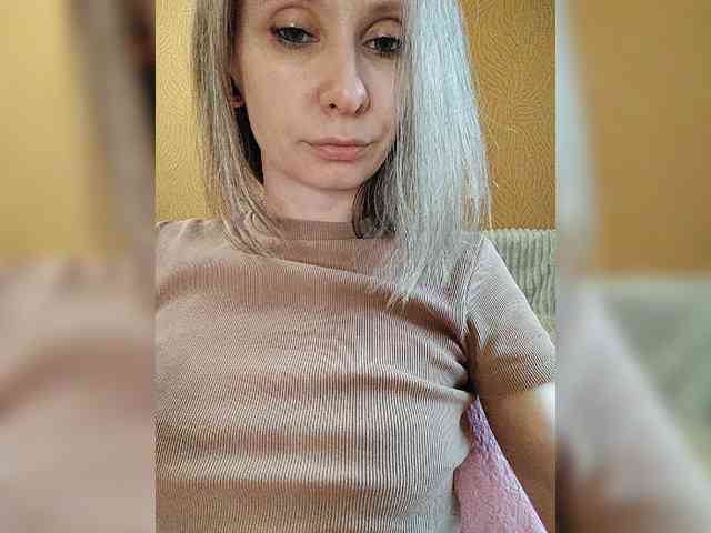 -Christina- webcam