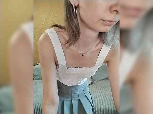 -Christina- webcam