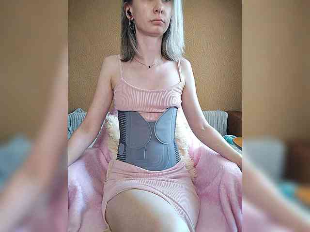 -Christina- webcam