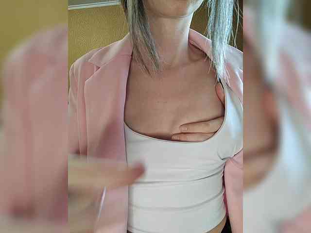 -Christina- webcam