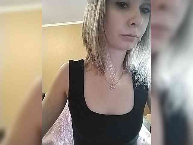 -Christina- webcam