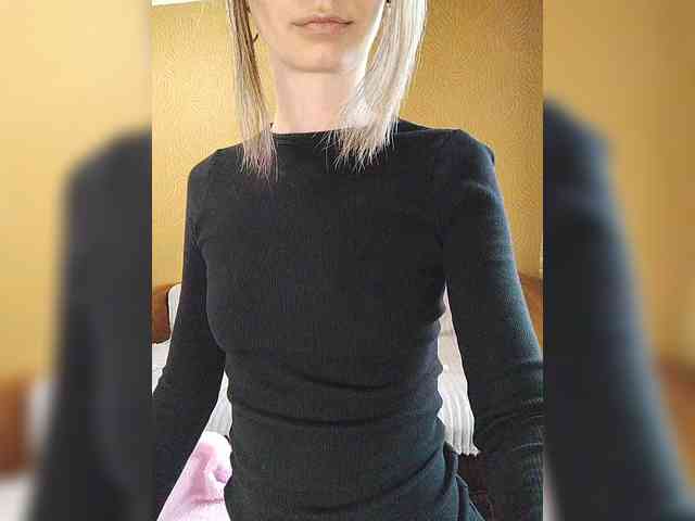 -Christina- webcam