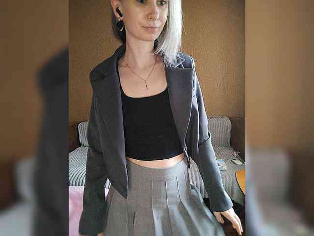 -Christina- webcam
