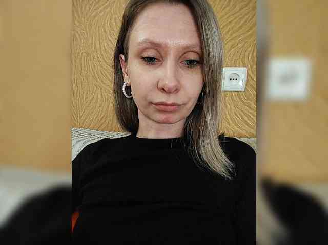 -Christina- webcam