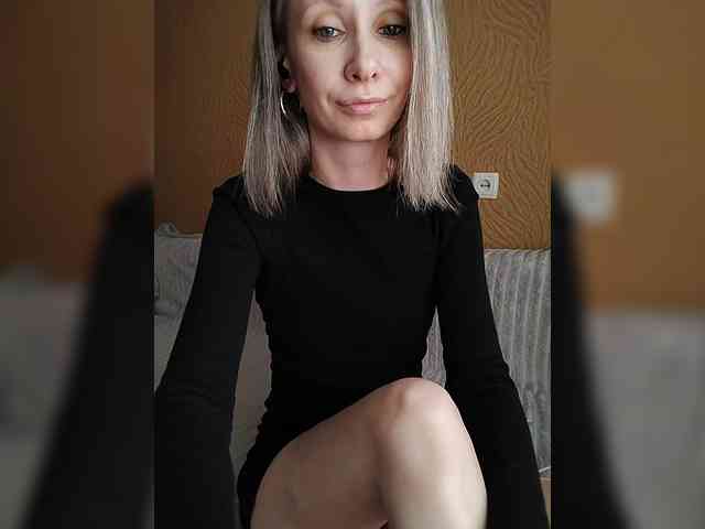 -Christina- webcam