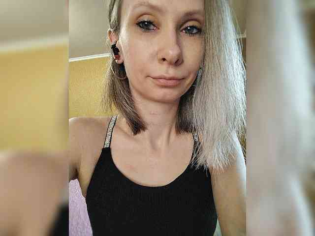 -Christina- webcam