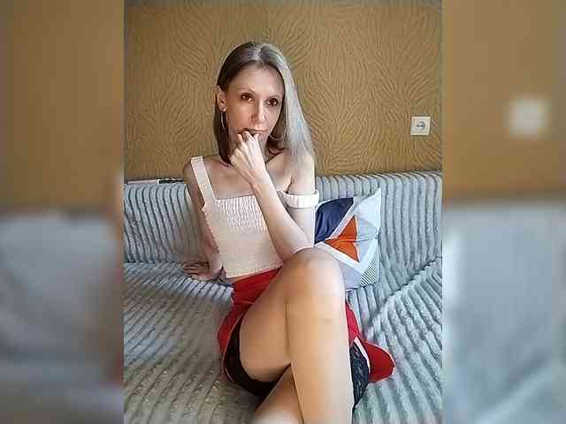 Model: -Christina-