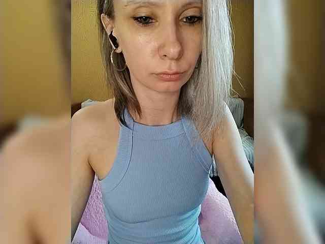-Christina- webcam