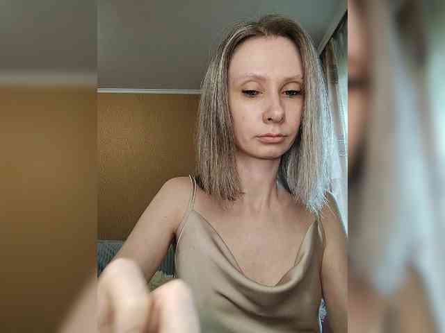 -Christina- webcam