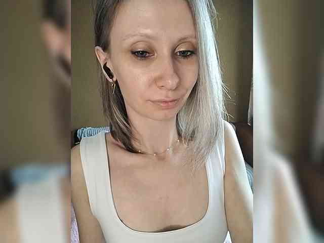 -Christina- webcam