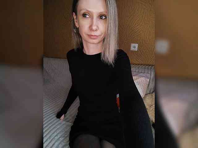 -Christina- webcam