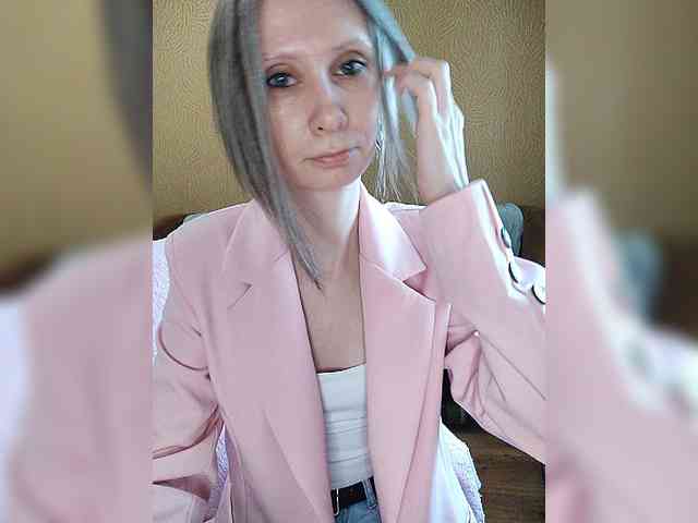 -Christina- webcam