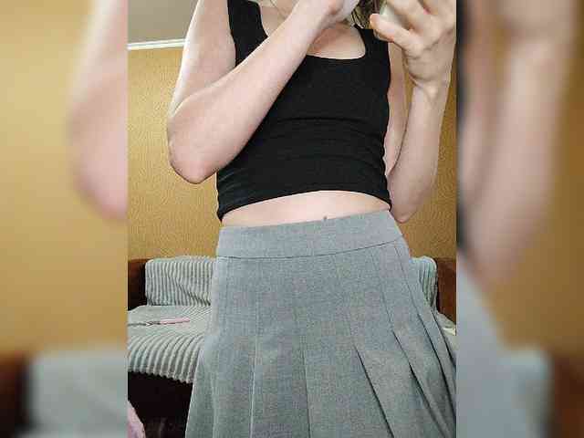 -Christina- webcam